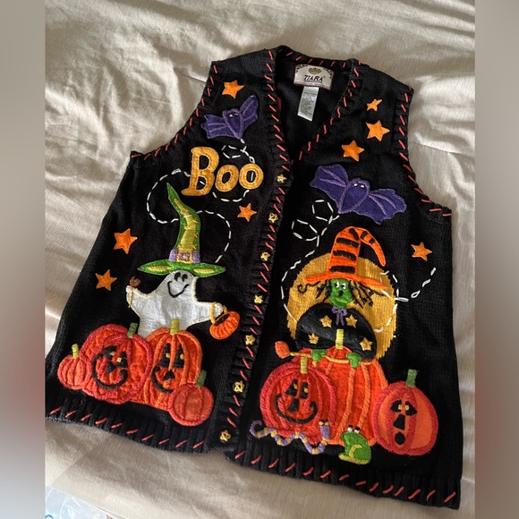 Tiara international Halloween 🎃 vest - Picture 9 of 14